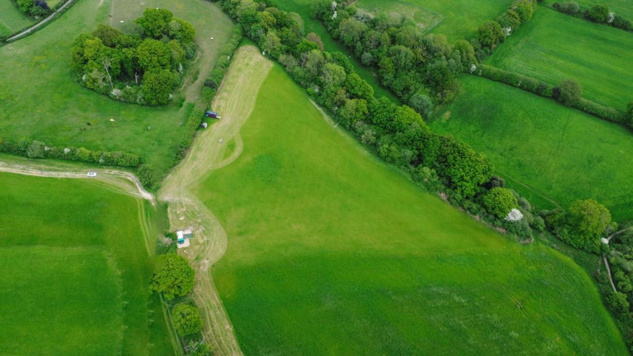 Quirky Vintage Horsebox Conversion With Stunning Views Of Ardingly Reservoir Balcombe Luaran gambar